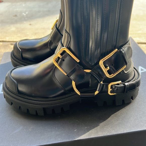 Dolce & Gabbana Boots - Picture 7 of 11